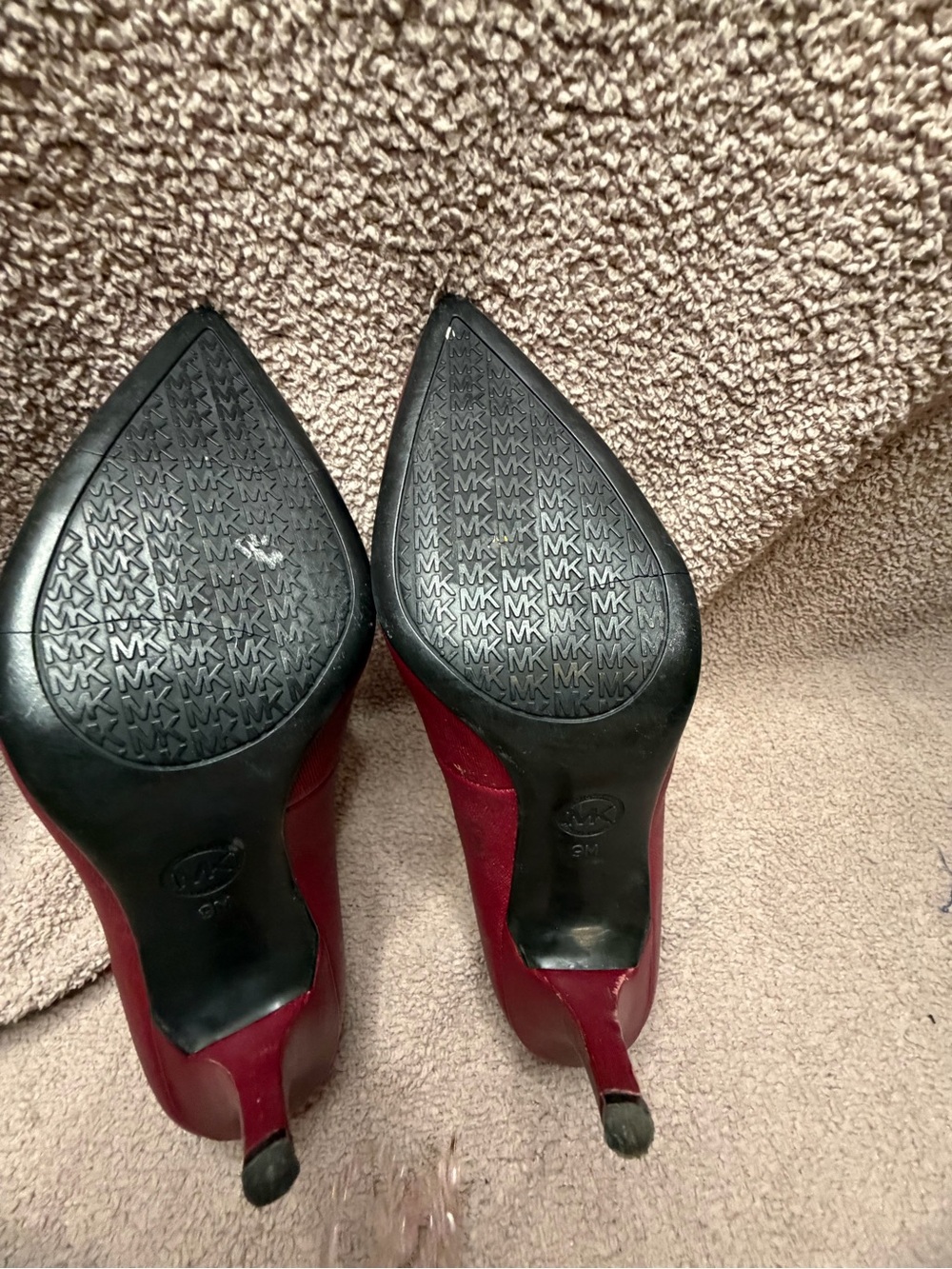 Michael Kors Women's Merlot Pointed Toe Pumps - Picture 3 of 3